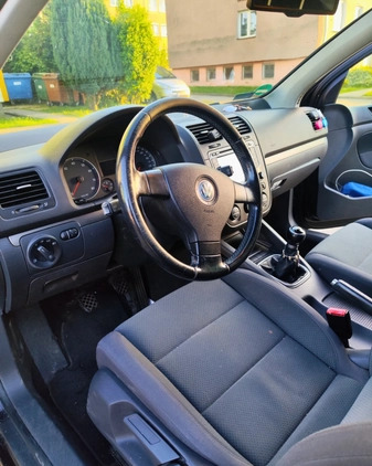 Volkswagen Golf cena 14100 przebieg: 279592, rok produkcji 2006 z Świebodzin małe 16
